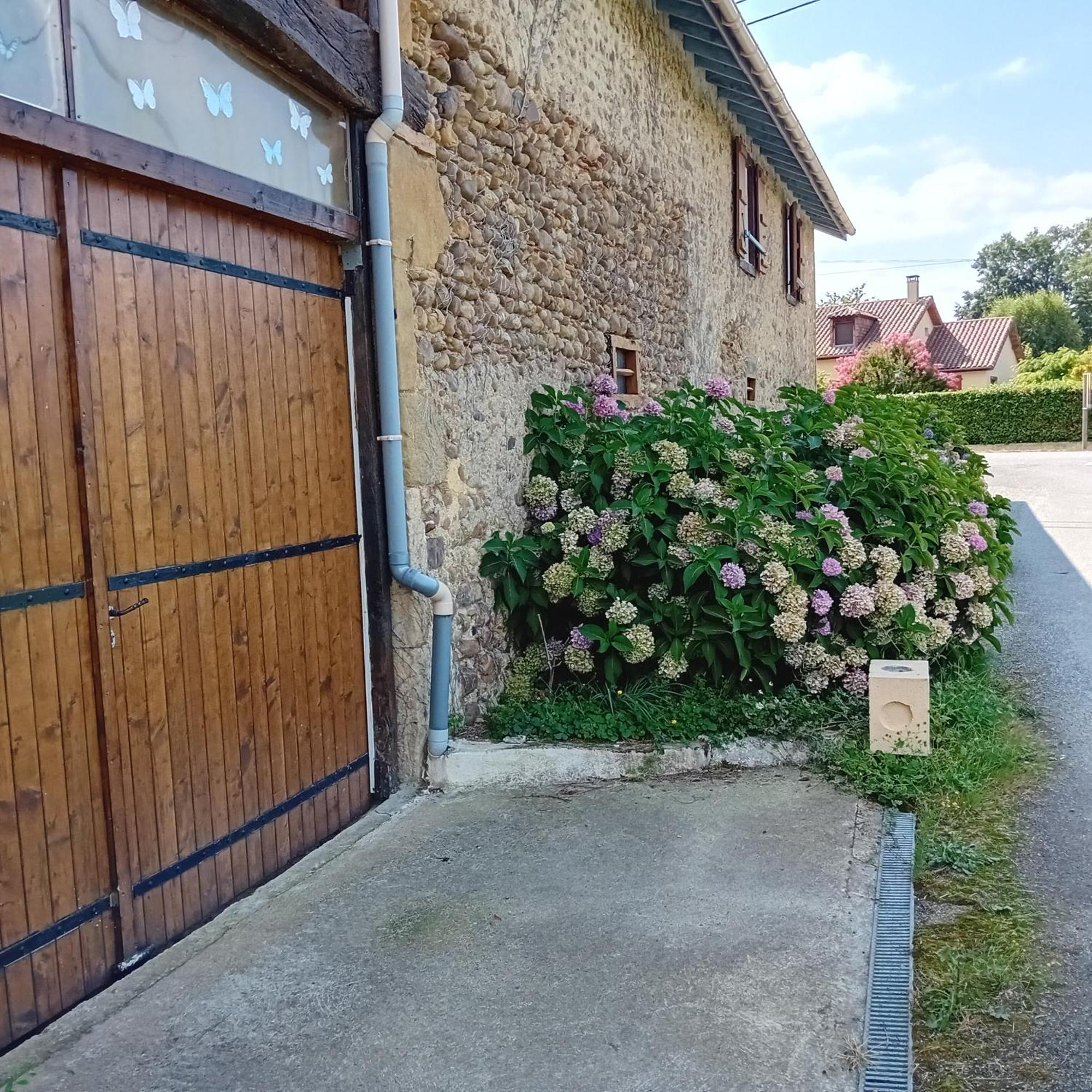Clos A Malypense Chez Mr Montamat Galan Zewnętrze zdjęcie